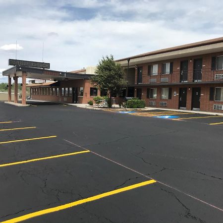 Econo Lodge Salina Scenic Route 89 & I-70 Екстер'єр фото