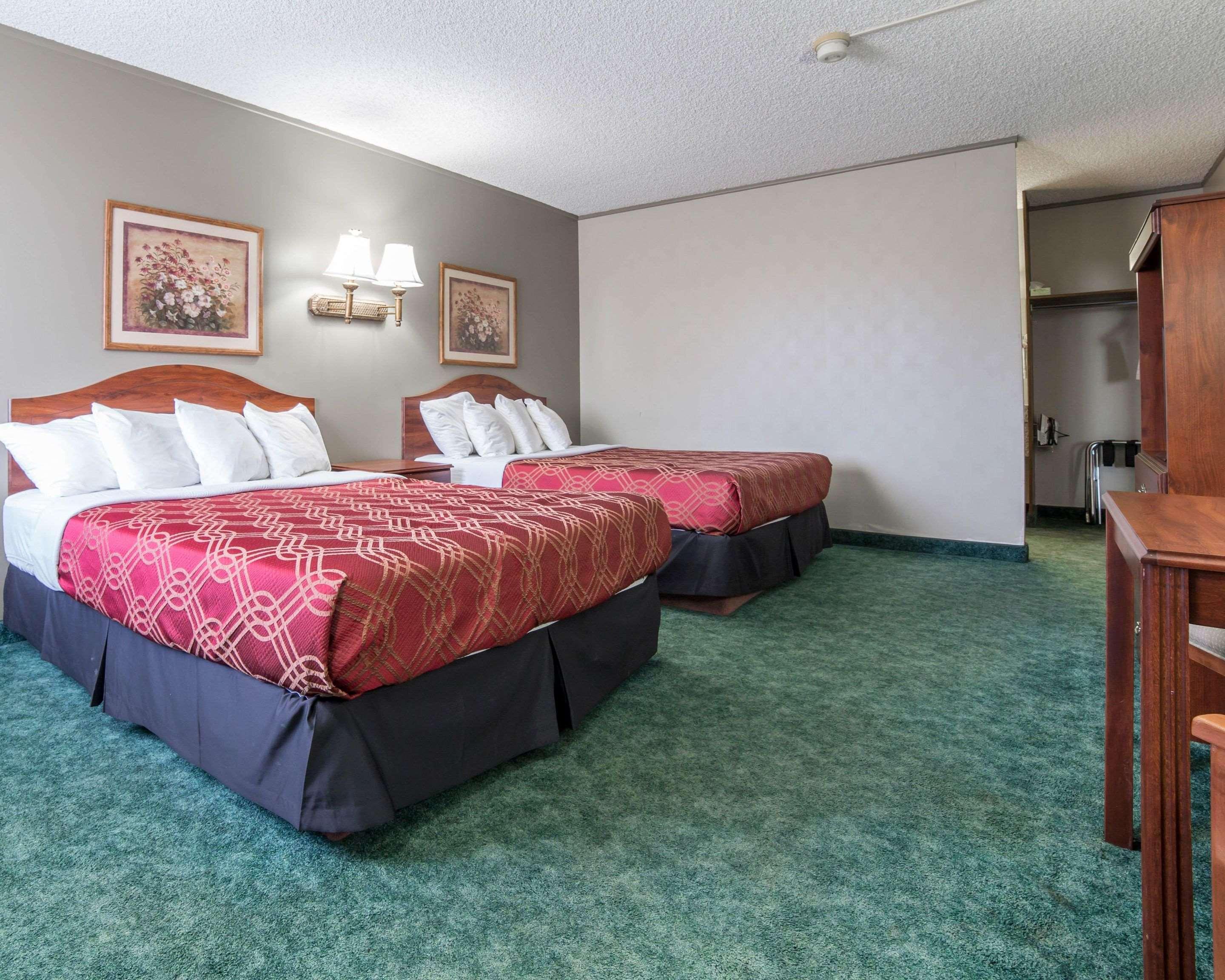 Econo Lodge Salina Scenic Route 89 & I-70 Екстер'єр фото